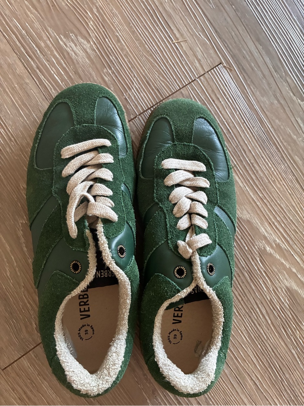 NWOT VERBENAS Green Suede & Leather Women's Sneakers - Casual Lace-Up